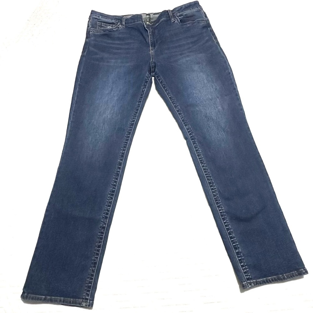 Kut from the Kloth Stevie Straight Leg Jeans